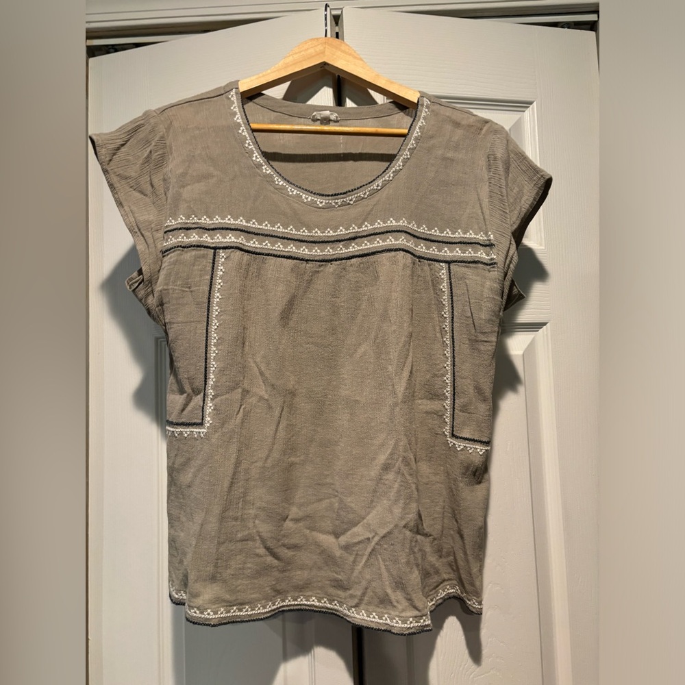 Garnet Hill Light Grey Garnet Hill Babydoll Blouse, size L